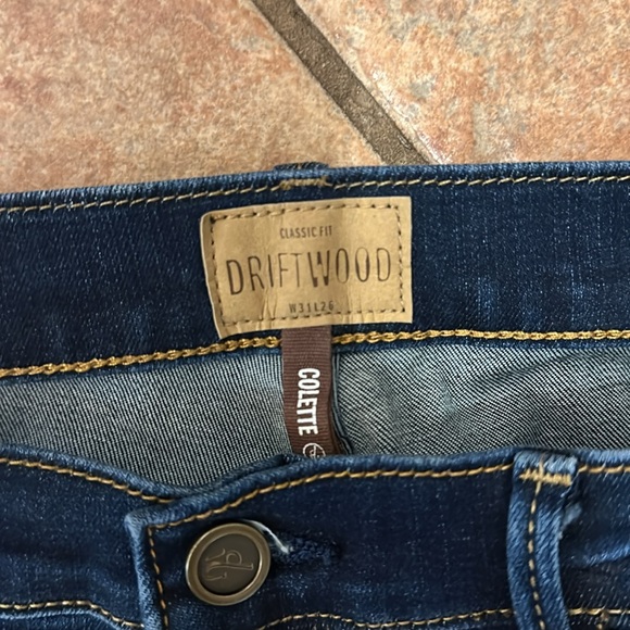 DRIFTWOOD Colette cuffed embroidered straight crop jeans Size 31 - Picture 4 of 5